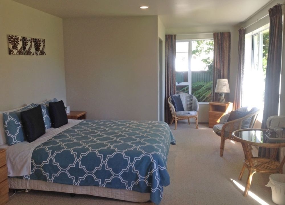 Shakespeare House Bed & Breakfast Te Anau Eksteriør bilde