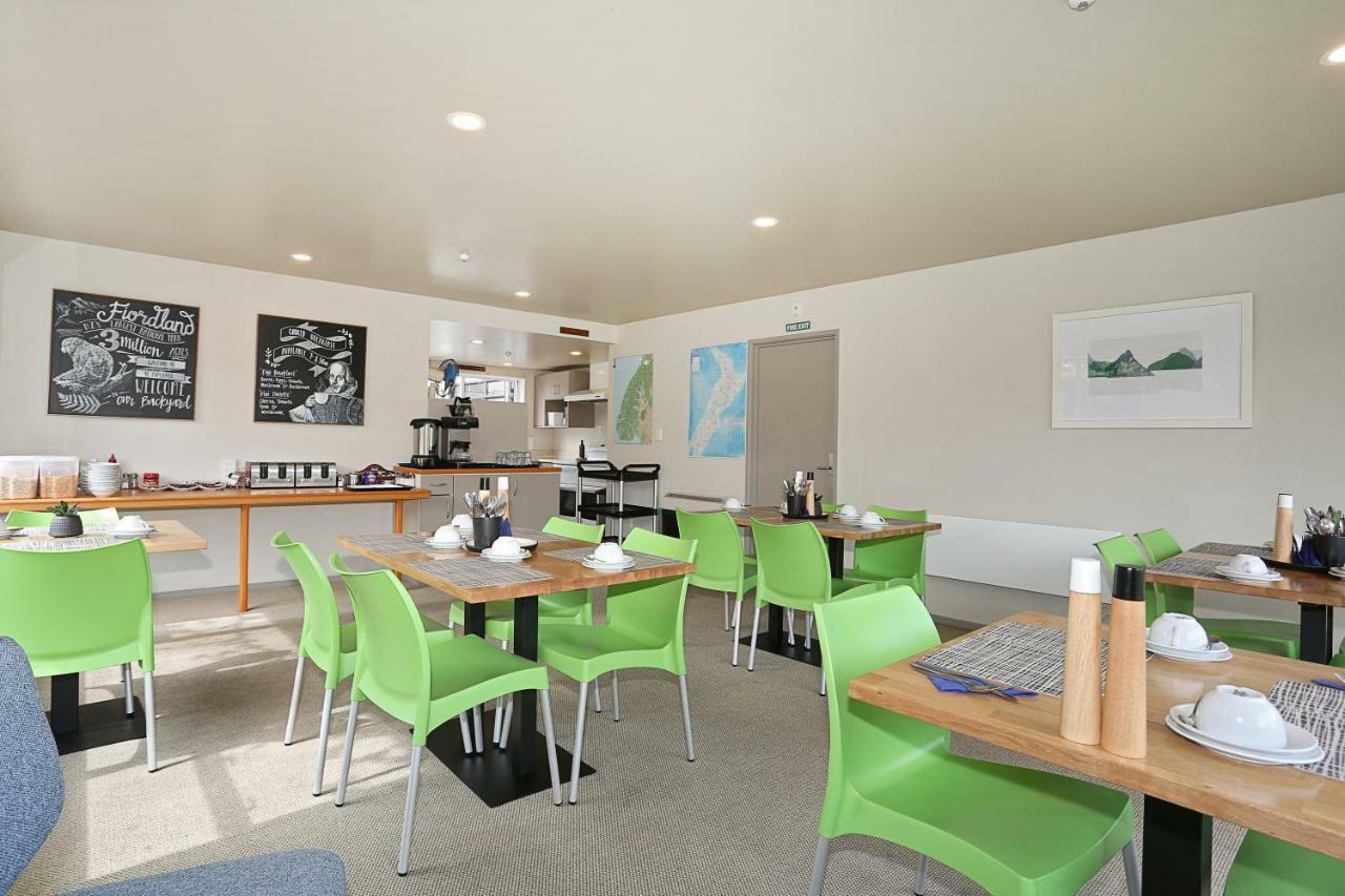Shakespeare House Bed & Breakfast Te Anau Eksteriør bilde