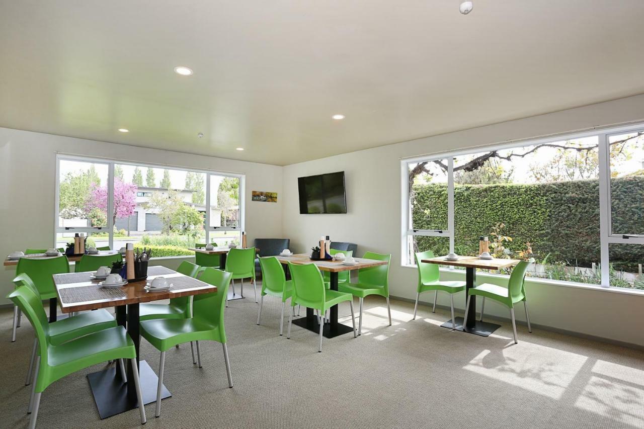Shakespeare House Bed & Breakfast Te Anau Eksteriør bilde